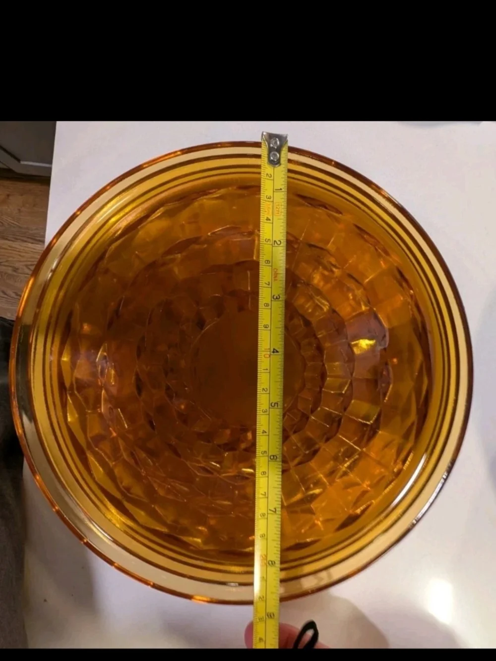 Set of 4 Vintage Federal Glass Windsor Amber Dinner Plates 9